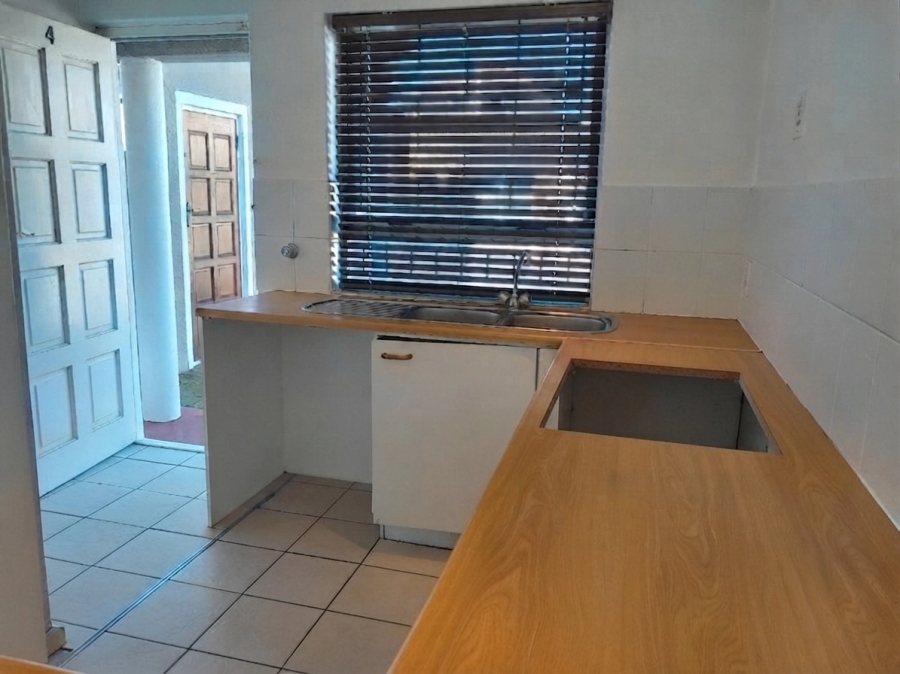 2 Bedroom Property for Sale in Thornton Western Cape